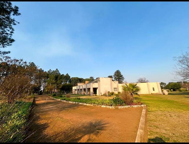3 BEDROOM HOUSE TO LET IN ZUURFONTEIN